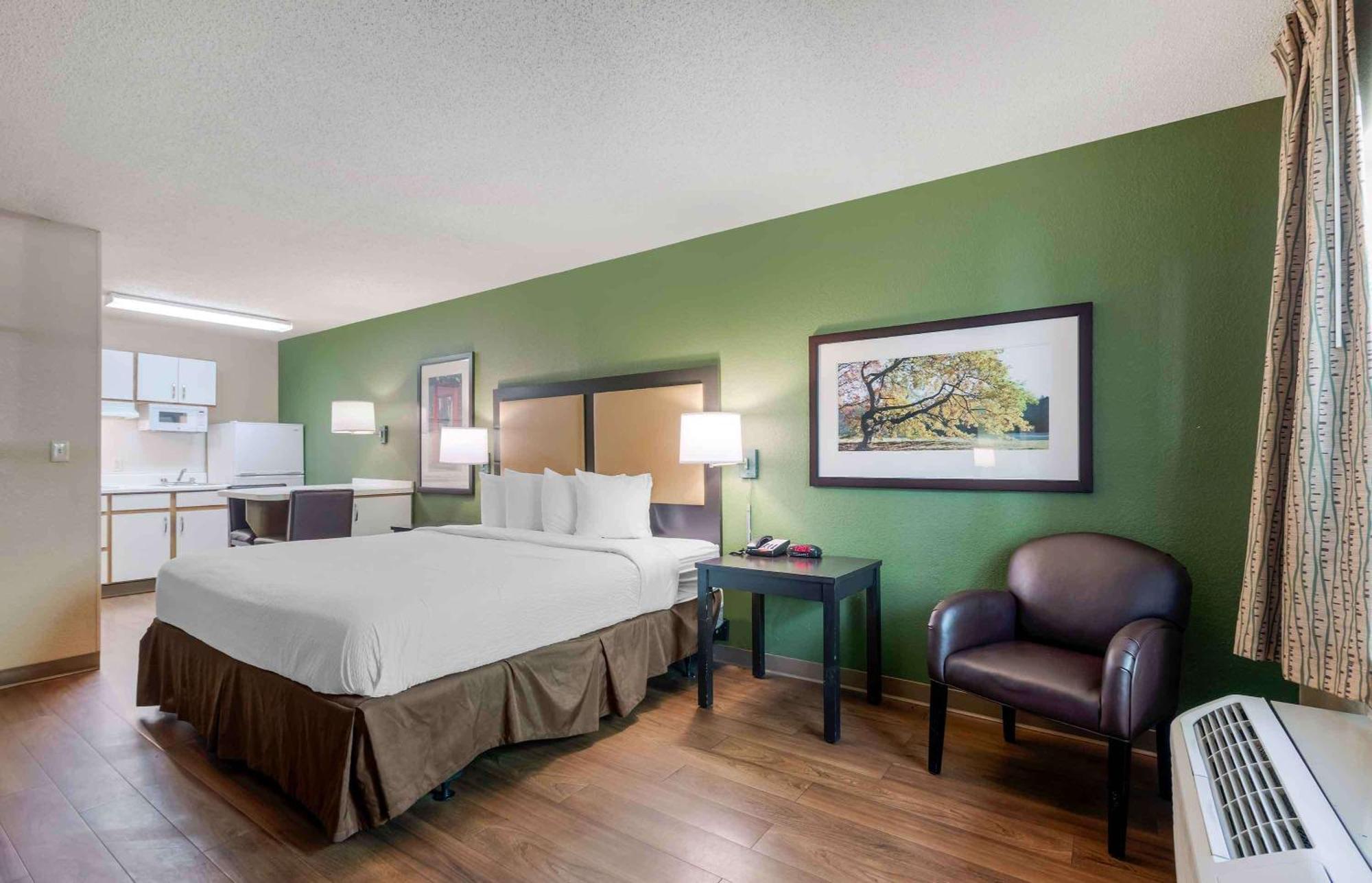 Extended Stay America Select Suites - Atlanta - Perimeter - Hammond Drive Exteriér fotografie