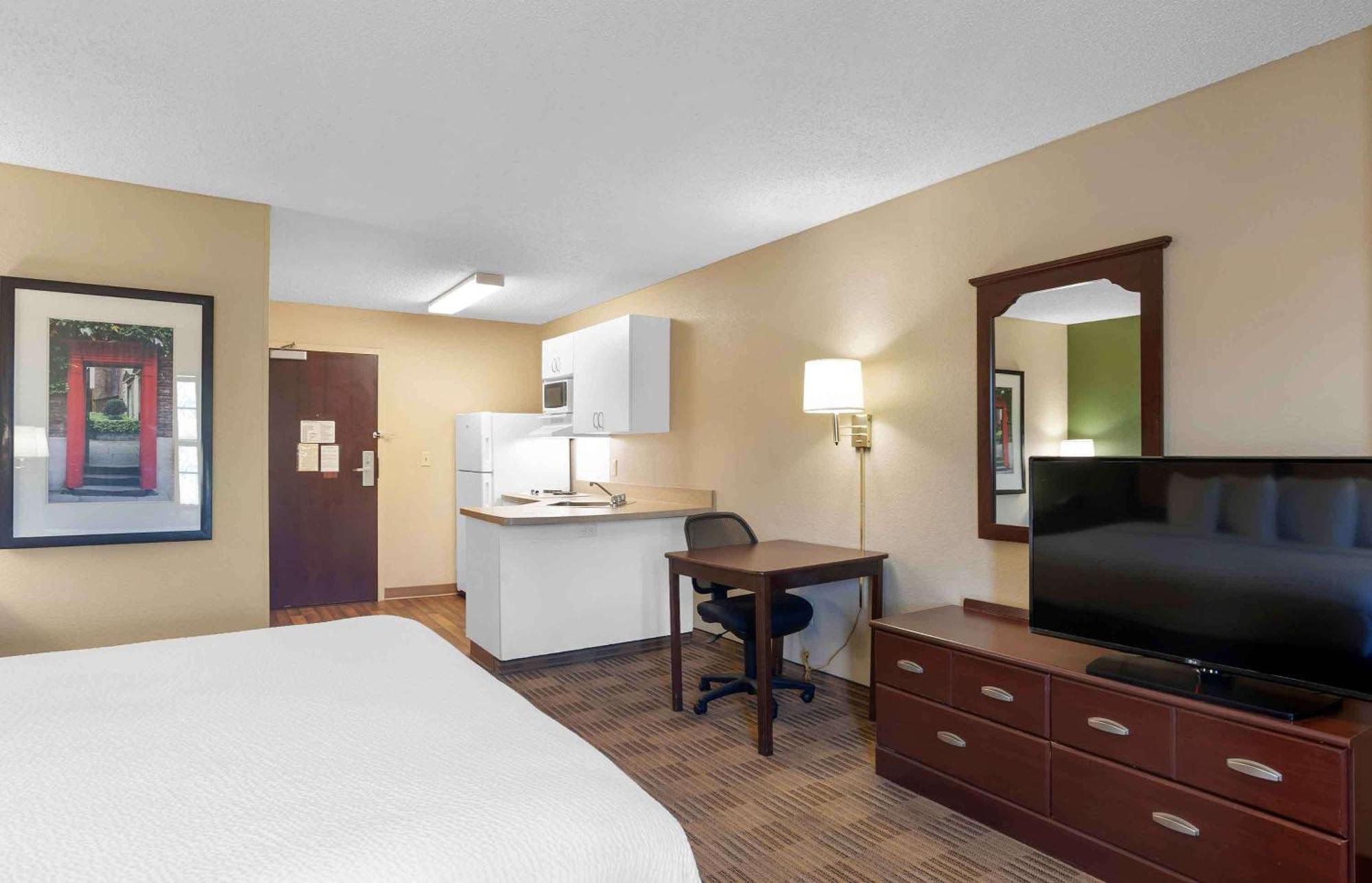 Extended Stay America Select Suites - Atlanta - Perimeter - Hammond Drive Exteriér fotografie