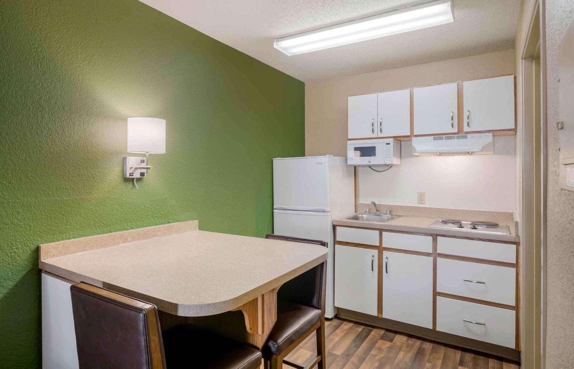 Extended Stay America Select Suites - Atlanta - Perimeter - Hammond Drive Exteriér fotografie