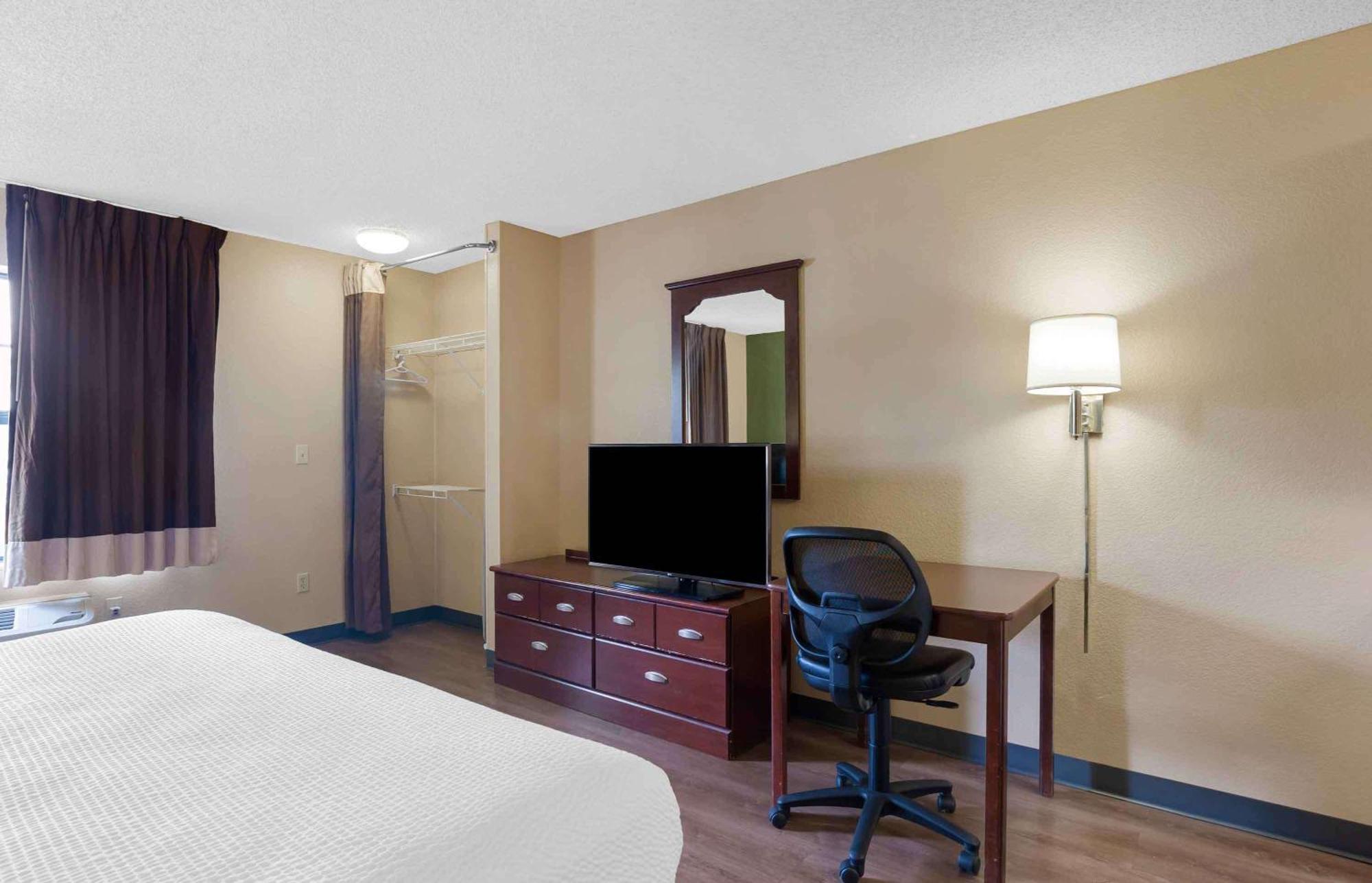 Extended Stay America Select Suites - Atlanta - Perimeter - Hammond Drive Exteriér fotografie