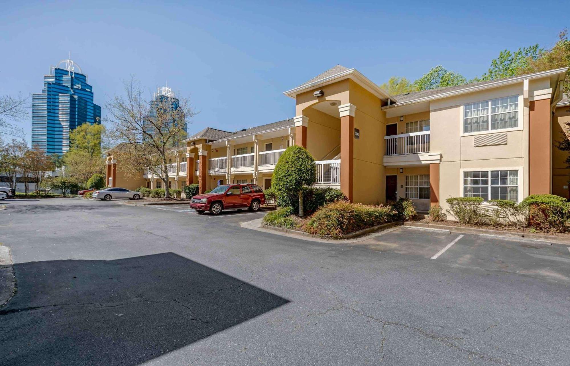 Extended Stay America Select Suites - Atlanta - Perimeter - Hammond Drive Exteriér fotografie