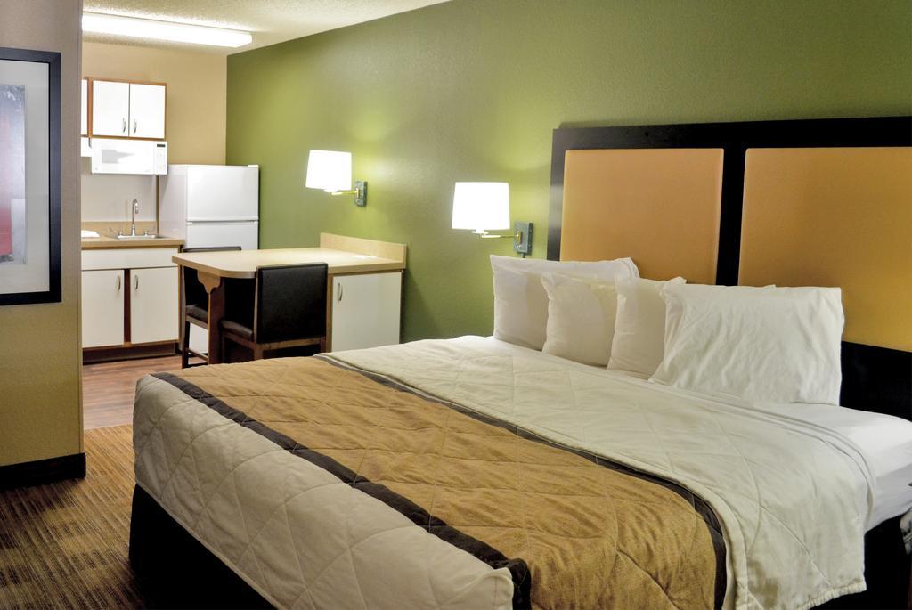 Extended Stay America Select Suites - Atlanta - Perimeter - Hammond Drive Exteriér fotografie