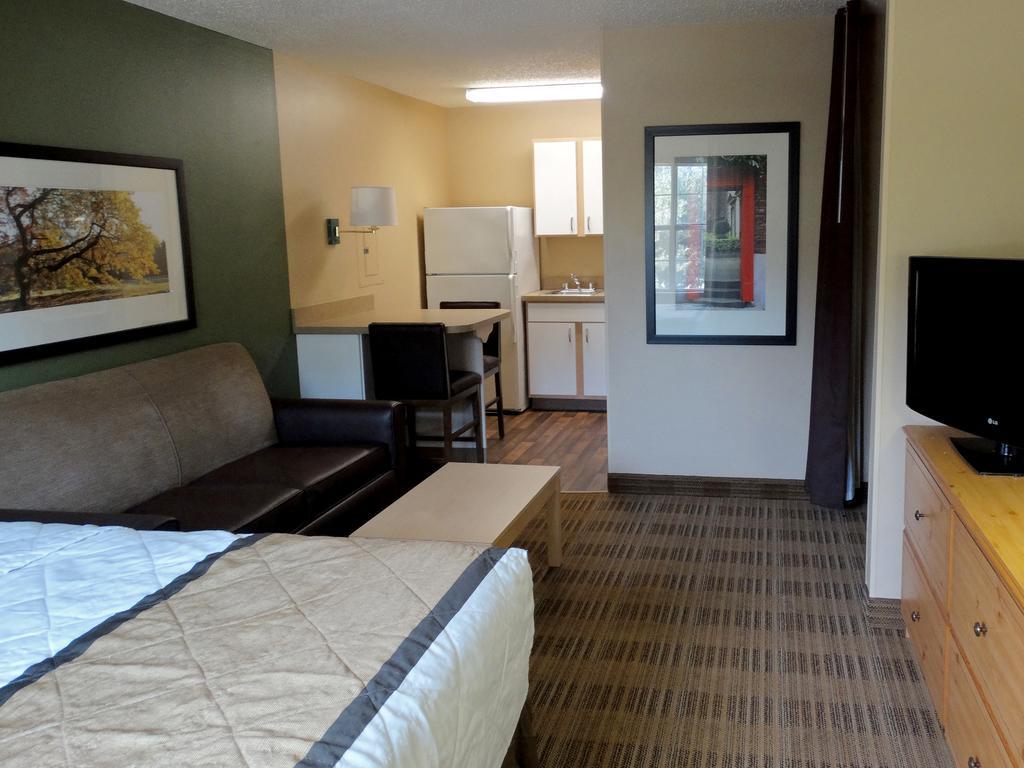 Extended Stay America Select Suites - Atlanta - Perimeter - Hammond Drive Exteriér fotografie